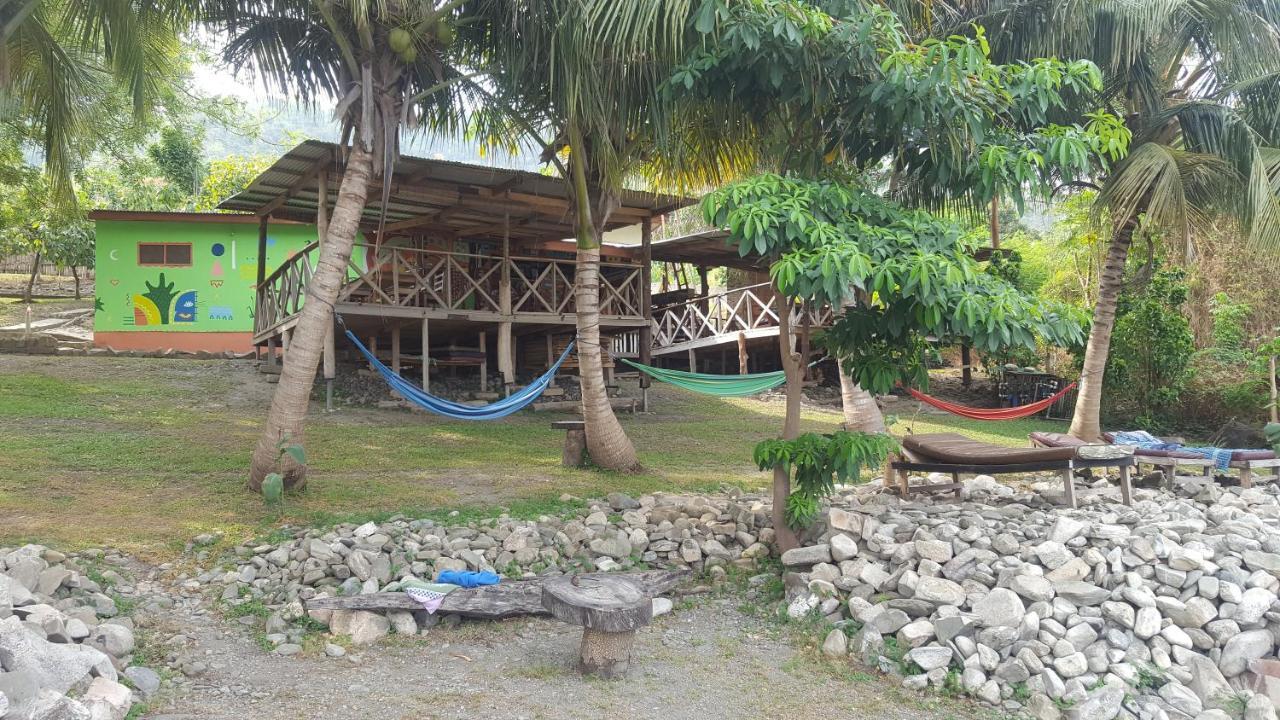 Cocoa Village Guesthouse Obo  Экстерьер фото